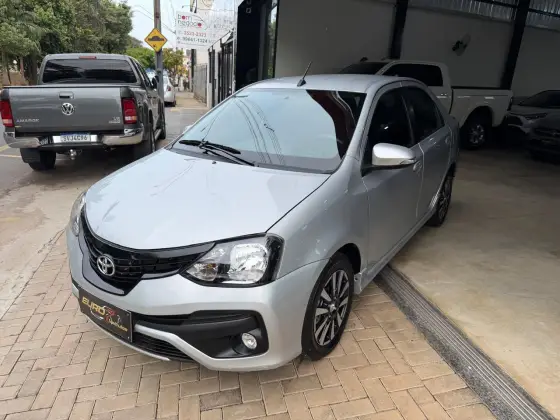 TOYOTA ETIOS 1.5 XLS SEDAN 16V FLEX 4P AUTOMÁTICO