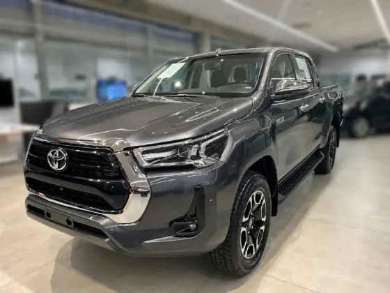 TOYOTA HILUX 2.8 D-4D TURBO DIESEL CD SRX 4X4 AUTOMÁTICO