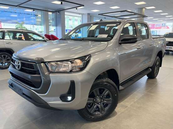 TOYOTA-HILUX-2024