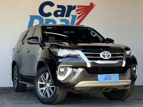TOYOTA-HILUX SW4-2019