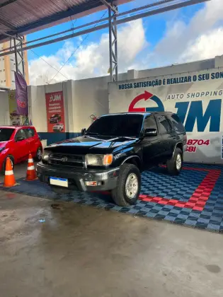 TOYOTA HILUX SW4 3.0 4X4 8V TURBO DIESEL 4P MANUAL TOYOTA HILUX SW4 3.0 4X4 8V TURBO DIESEL 4P MANUAL