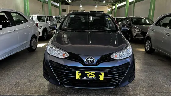 TOYOTA YARIS 1.5 16V FLEX SEDAN XL LIVE MULTIDRIVE