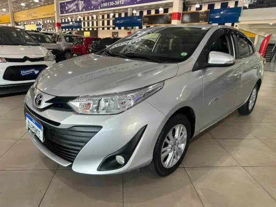 TOYOTA YARIS 1.5 16V FLEX SEDAN XL PLUS TECH MULTIDRIVE TOYOTA YARIS 1.5 16V FLEX SEDAN XL PLUS TECH MULTIDRIVE