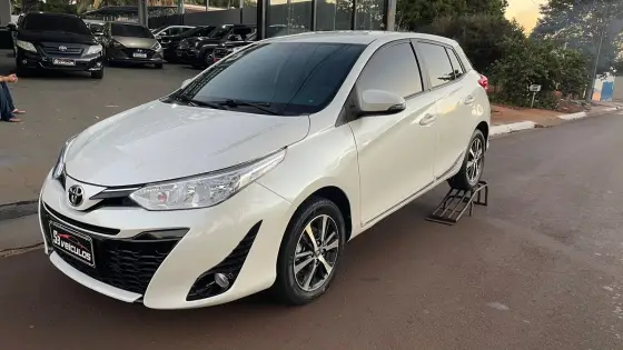 TOYOTA YARIS 1.5 16V FLEX XS MULTIDRIVE TOYOTA YARIS 1.5 16V FLEX XS MULTIDRIVE