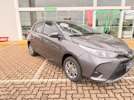 TOYOTA YARIS 1.5 16V FLEX XS MULTIDRIVE TOYOTA YARIS 1.5 16V FLEX XS MULTIDRIVE