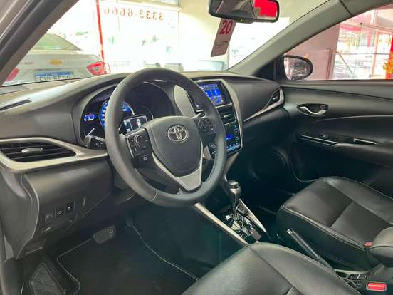 TOYOTA-YARIS-1.5 16V FLEX SEDAN XS MULTIDRIVE TOYOTA-YARIS-2019