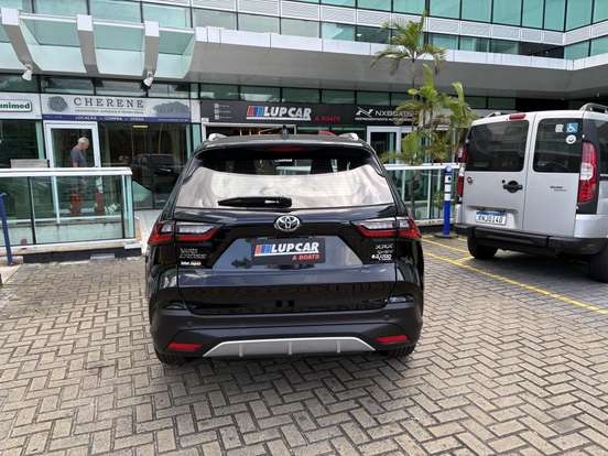TOYOTA-YARIS CROSS-2026
