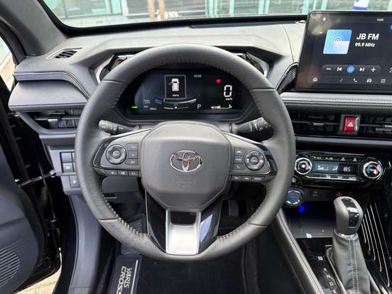 TOYOTA-YARIS CROSS-2026