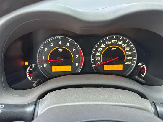 TOYOTA-COROLLA-2009