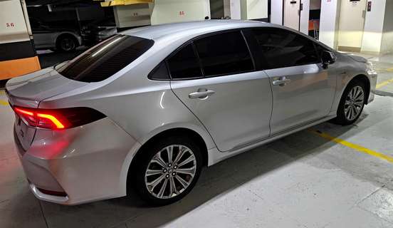 TOYOTA-COROLLA-2019