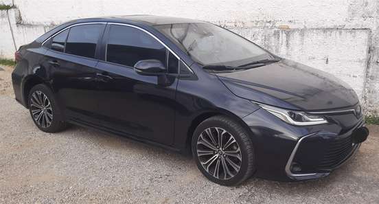 TOYOTA-COROLLA-2021
