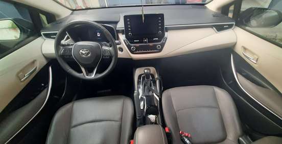 TOYOTA-COROLLA-2021