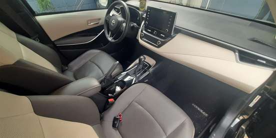 TOYOTA-COROLLA-2021
