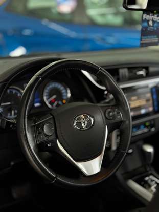 TOYOTA-COROLLA-2018