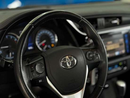 TOYOTA-COROLLA-2.0 XRS 16V FLEX 4P AUTOMÁTICO TOYOTA-COROLLA-2018