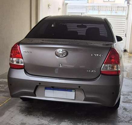 TOYOTA-ETIOS-2017