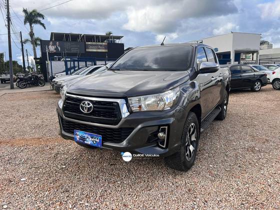 TOYOTA HILUX 2.7 SR 4X2 CD 16V FLEX 4P AUTOMÁTICO