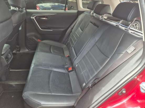 TOYOTA-RAV4-2019