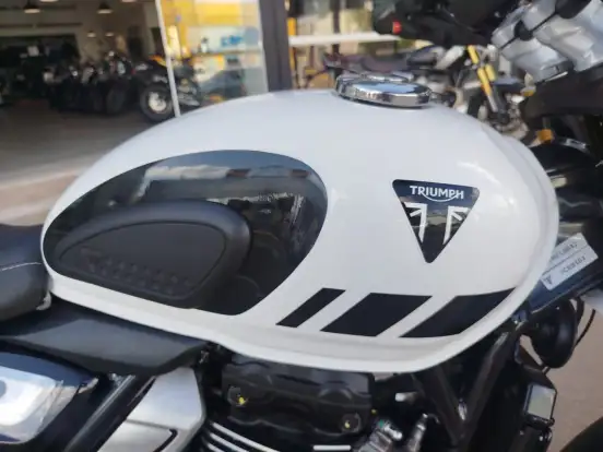 TRIUMPH-SCRAMBLER 400 XC-2025