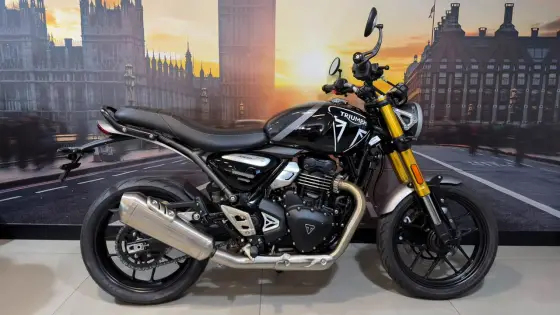 TRIUMPH SPEED 400 TRIUMPH SPEED 400