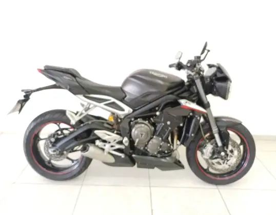 TRIUMPH STREET TRIPLE 765 RS TRIUMPH STREET TRIPLE 765 RS