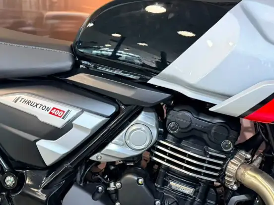 TRIUMPH-THRUXTON 400 TRIUMPH-THRUXTON 400-2026