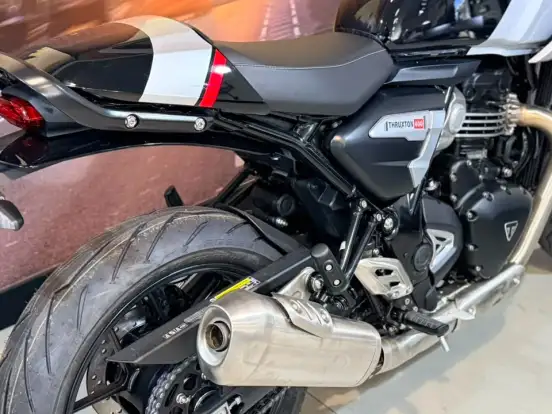 TRIUMPH-THRUXTON 400 TRIUMPH-THRUXTON 400-2026
