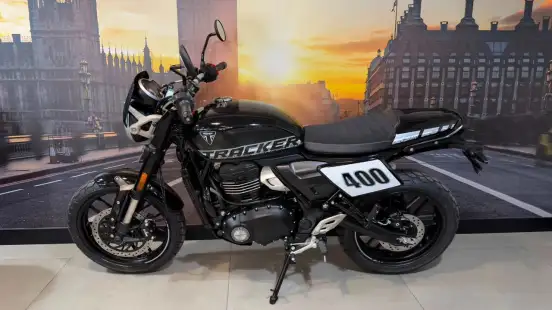 TRIUMPH-TRACKER 400-2026
