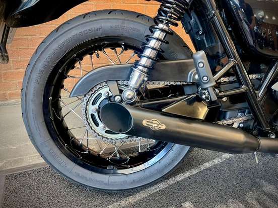 TRIUMPH-BONNEVILLE T120 BLACK 1200 TRIUMPH-BONNEVILLE T120 BLACK 1200-2023