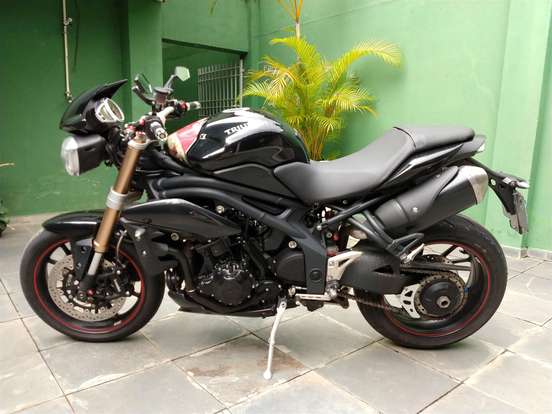 TRIUMPH-SPEED TRIPLE-2015