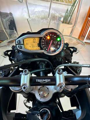 TRIUMPH-TIGER 800XC-2015