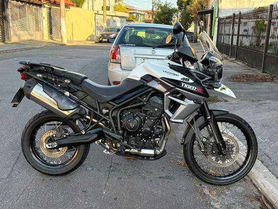 TRIUMPH-TIGER 800XC-2015