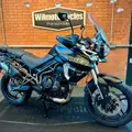 TRIUMPH TIGER 800 XRT TRIUMPH TIGER 800 XRT