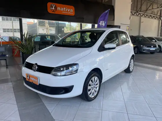 VOLKSWAGEN FOX 1.0 MI 8V FLEX 4P MANUAL VOLKSWAGEN FOX 1.0 MI 8V FLEX 4P MANUAL