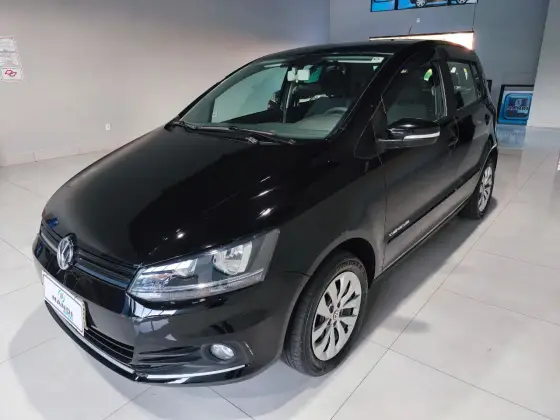 VOLKSWAGEN FOX 1.0 MI COMFORTLINE 8V FLEX 4P MANUAL VOLKSWAGEN FOX 1.0 MI COMFORTLINE 8V FLEX 4P MANUAL