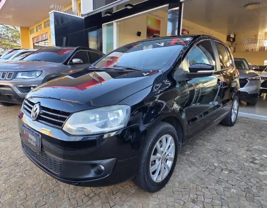 VOLKSWAGEN FOX 1.6 MI 8V FLEX 4P MANUAL VOLKSWAGEN FOX 1.6 MI 8V FLEX 4P MANUAL