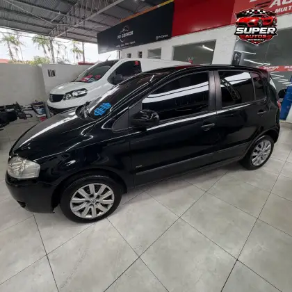 VOLKSWAGEN FOX 1.6 MI PLUS 8V FLEX 4P MANUAL VOLKSWAGEN FOX 1.6 MI PLUS 8V FLEX 4P MANUAL
