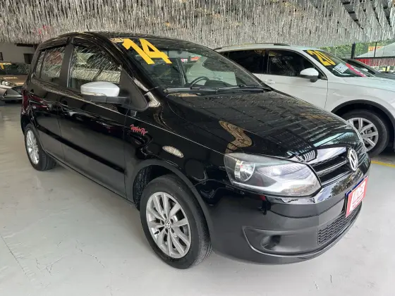 VOLKSWAGEN FOX 1.6 MI ROCK IN RIO 8V FLEX 4P MANUAL VOLKSWAGEN FOX 1.6 MI ROCK IN RIO 8V FLEX 4P MANUAL