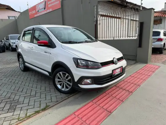 VOLKSWAGEN FOX 1.6 MSI PEPPER 16V FLEX 4P MANUAL VOLKSWAGEN FOX 1.6 MSI PEPPER 16V FLEX 4P MANUAL