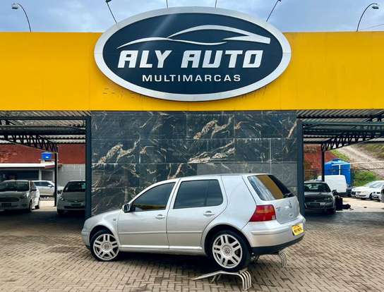 VOLKSWAGEN-GOLF-2006