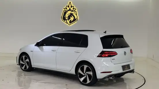 VOLKSWAGEN-GOLF-2.0 350 TSI GASOLINA GTI DSG VOLKSWAGEN-GOLF-2019
