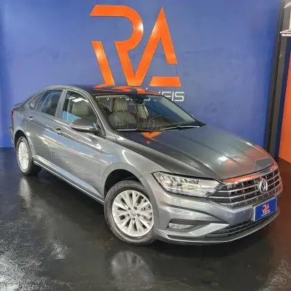VOLKSWAGEN JETTA 1.4 250 TSI TOTAL FLEX TIPTRONIC VOLKSWAGEN JETTA 1.4 250 TSI TOTAL FLEX TIPTRONIC