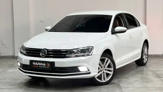 VOLKSWAGEN JETTA 2.0 TSI HIGHLINE 211CV GASOLINA 4P TIPTRONIC VOLKSWAGEN JETTA 2.0 TSI HIGHLINE 211CV GASOLINA 4P TIPTRONIC
