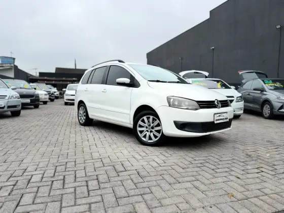 VOLKSWAGEN SPACEFOX 1.6 MI TREND 8V FLEX 4P MANUAL VOLKSWAGEN SPACEFOX 1.6 MI TREND 8V FLEX 4P MANUAL