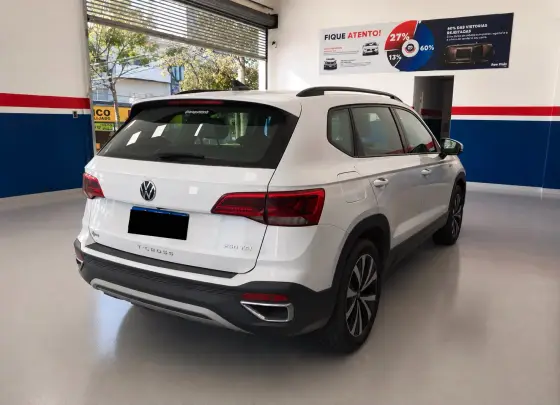 VOLKSWAGEN TAOS 1.4 250 TSI TOTAL FLEX COMFORTLINE AUTOMÁTICO VOLKSWAGEN TAOS 1.4 250 TSI TOTAL FLEX COMFORTLINE AUTOMÁTICO
