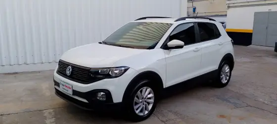 VOLKSWAGEN T-CROSS 1.0 200 TSI TOTAL FLEX COMFORTLINE AUTOMÁTICO VOLKSWAGEN T-CROSS 1.0 200 TSI TOTAL FLEX COMFORTLINE AUTOMÁTICO