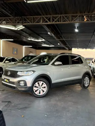 VOLKSWAGEN T-CROSS 1.0 200 TSI TOTAL FLEX SENSE AUTOMÁTICO VOLKSWAGEN T-CROSS 1.0 200 TSI TOTAL FLEX SENSE AUTOMÁTICO