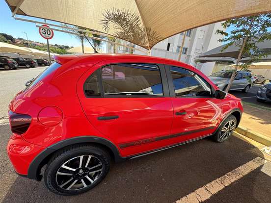 VOLKSWAGEN-GOL-2011