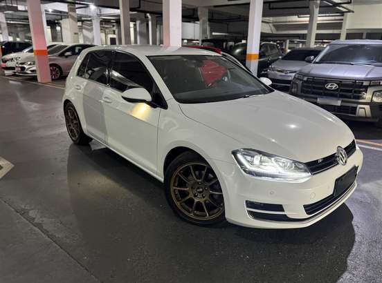 VOLKSWAGEN-GOLF-1.4 TSI HIGHLINE 16V TOTAL FLEX 4P TIPTRONIC VOLKSWAGEN-GOLF-2016