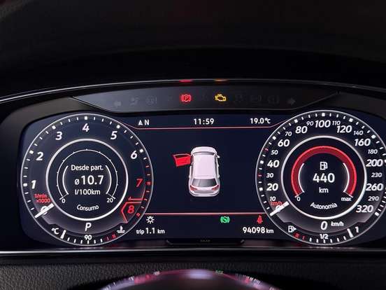 VOLKSWAGEN-GOLF-2.0 TSI GTI 16V TURBO GASOLINA 4P AUTOMÁTICO VOLKSWAGEN-GOLF-2017